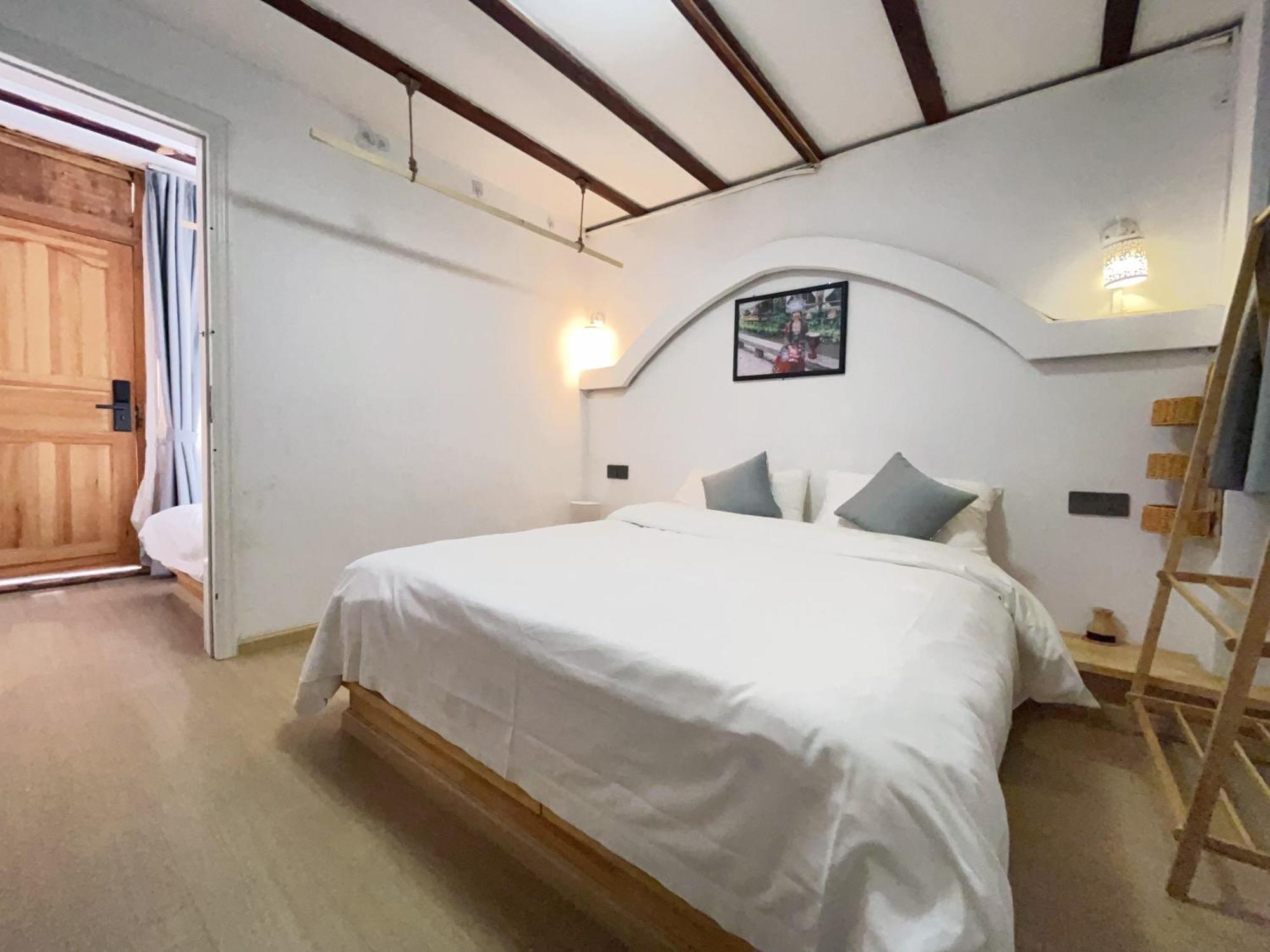 Big Tree Guesthouse - Naxi Old Style Λιγιάνγκ Εξωτερικό φωτογραφία