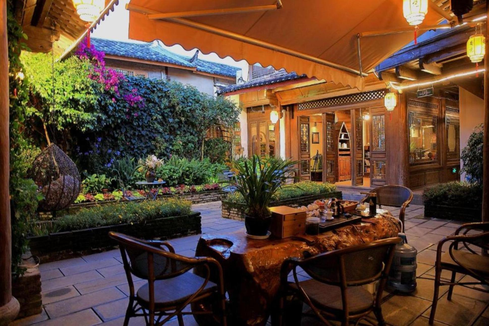 Big Tree Guesthouse - Naxi Old Style Λιγιάνγκ Εξωτερικό φωτογραφία