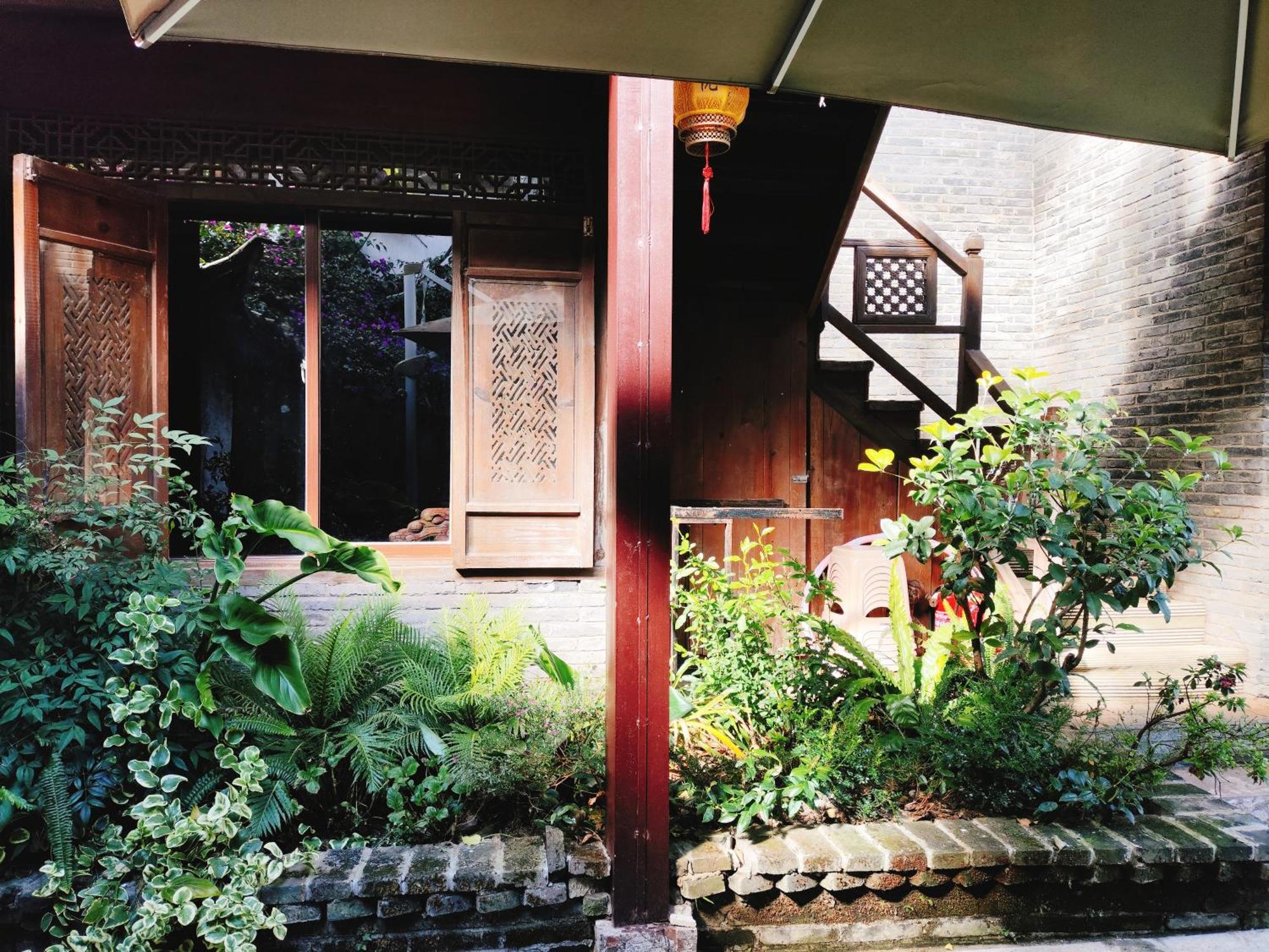Big Tree Guesthouse - Naxi Old Style Λιγιάνγκ Εξωτερικό φωτογραφία